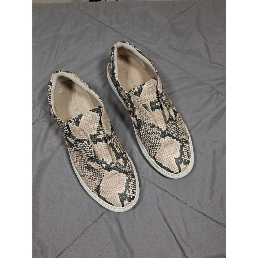 Women's Snake Print Slip-On Fashion Sneakers